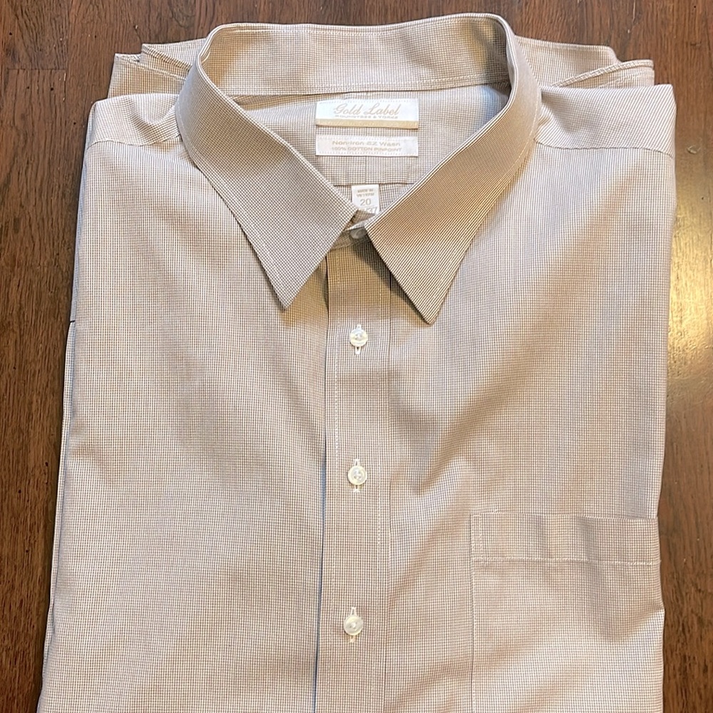 Men’s dress shirt